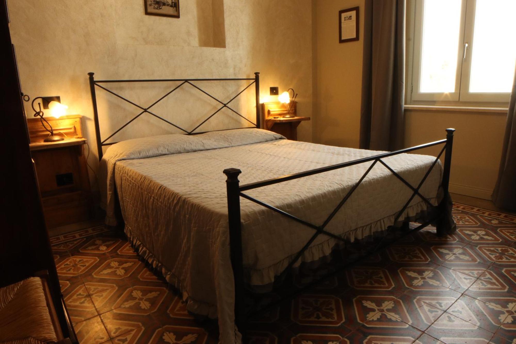 Bed and Breakfast Di Vin Roero Vezza d'Alba Esterno foto