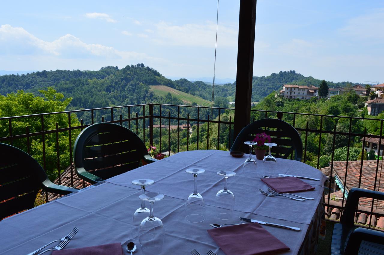 Bed and Breakfast Di Vin Roero Vezza d'Alba Esterno foto